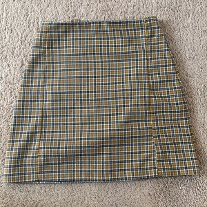 Brandy Melville Cara Skirt worn once or twice